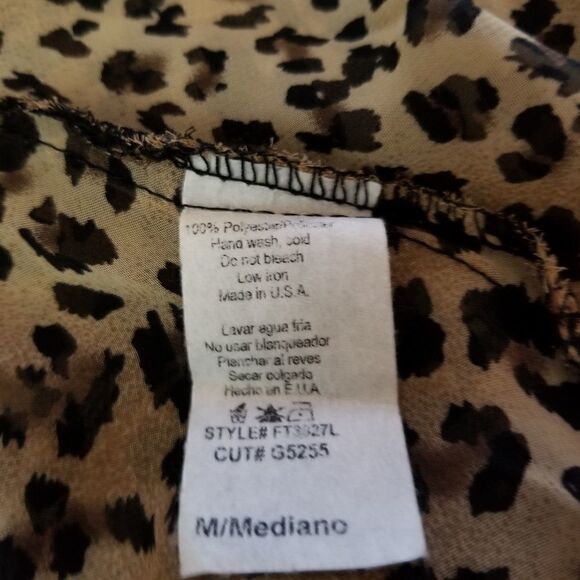 Lovely Day Animal Print Asymmetrical Tank Top. - Picture 3 of 5